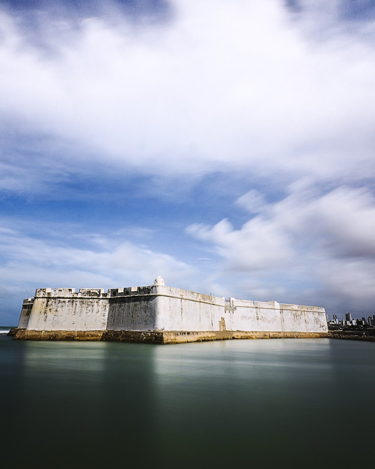 Forte dos Reis Magos, em Natal, a fortaleza colonial em forma de estrela de cinco pontas sobre os recifes, na foz do rio Potengi